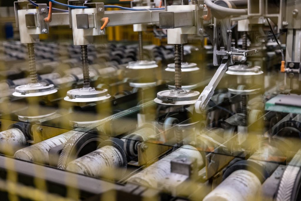 Saint-Gobain_Zusammenarbeit AGC